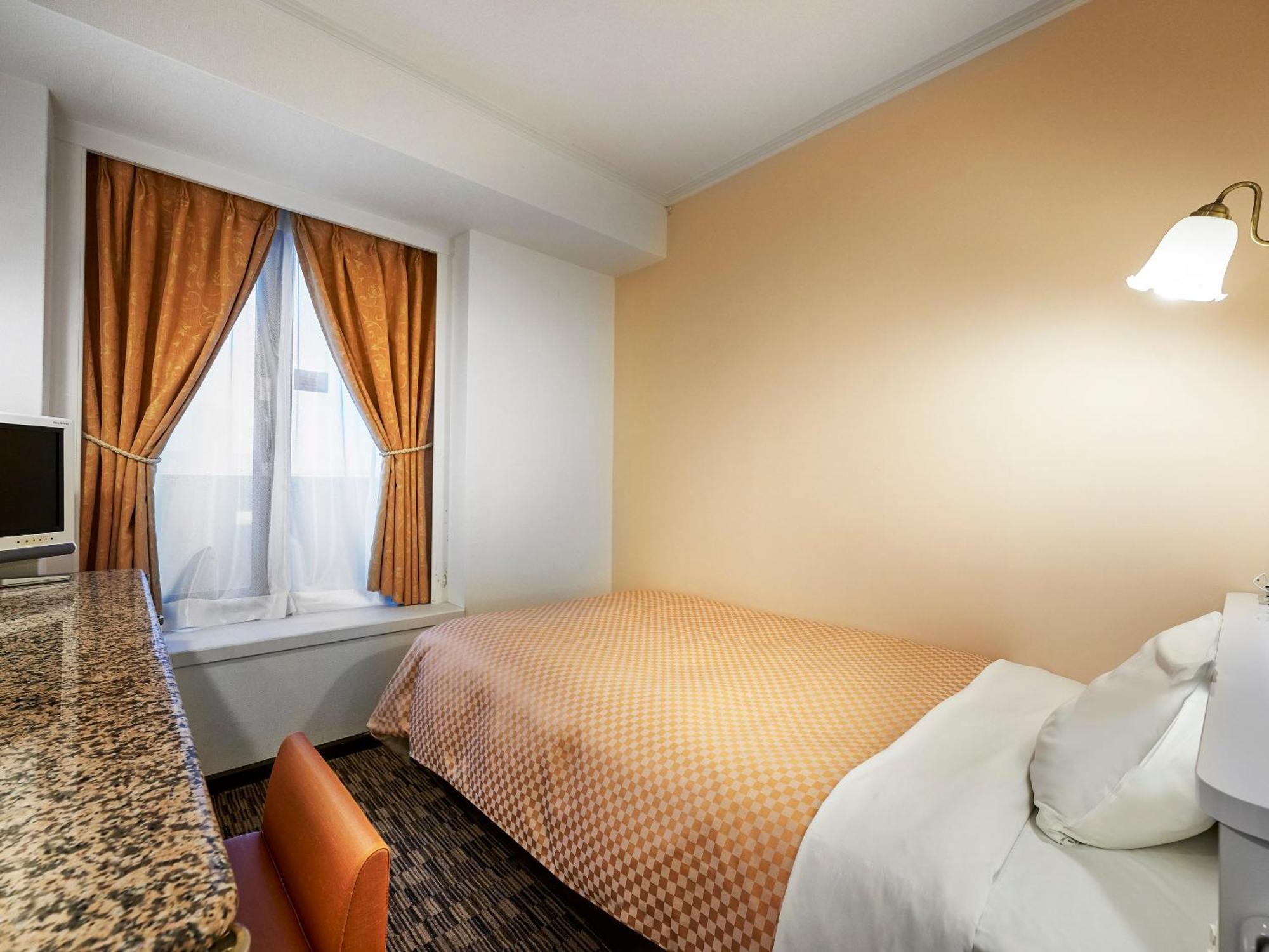 Kobe Sannomiya Union Hotel Exterior photo
